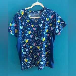 Colorful Heart Print Scrub Top - Size Large